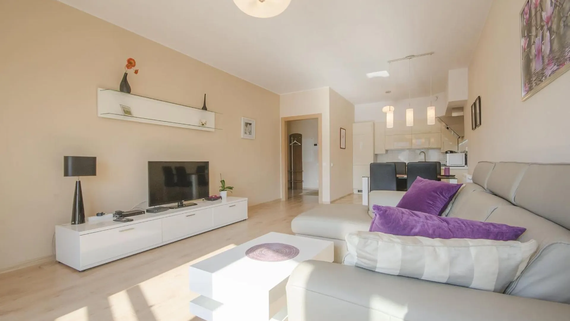 Modern Dom & House Apartments In Gdansk With Pool And Gym